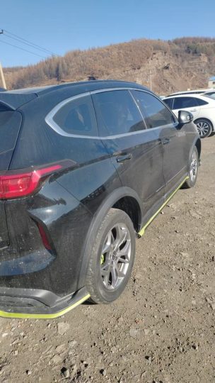 Задний боковой ракурс